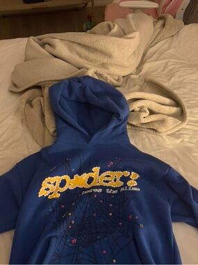 TC Blue Sp5der hoodie Size Large